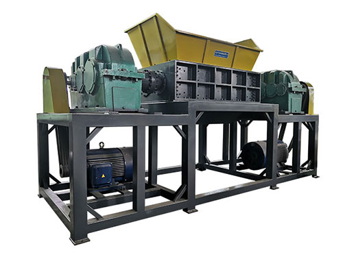 大型生活垃圾撕碎机设备优点及使用注意事项