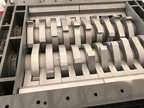 金属撕碎机维护和保养不好,会缩短设备寿命